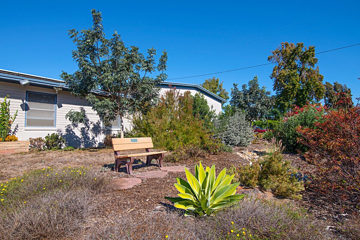 130 E Alvarado St, Fallbrook, CA 92028 Office for Sale