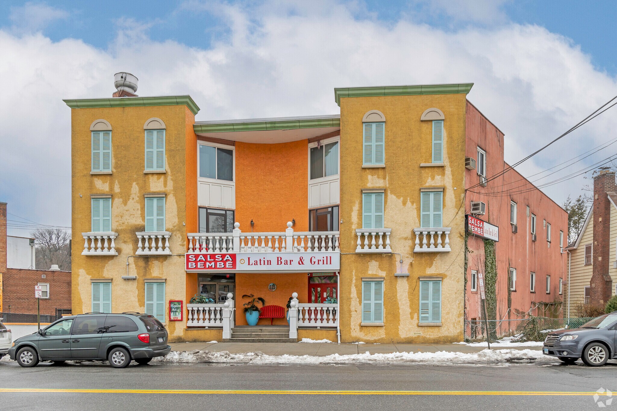 811 McLean Ave, Yonkers, NY for sale Primary Photo- Image 1 of 1