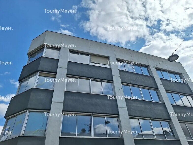Office in Bordeaux for sale - Building Photo - Image 2 of 8
