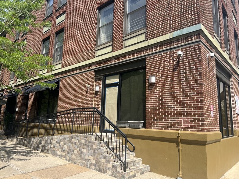 19th & Buttonwood, Philadelphia, PA for lease - Building Photo - Image 3 of 3