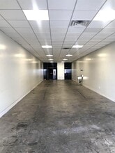 5535-5551 Balboa Blvd, Encino, CA for lease Interior Photo- Image 2 of 2