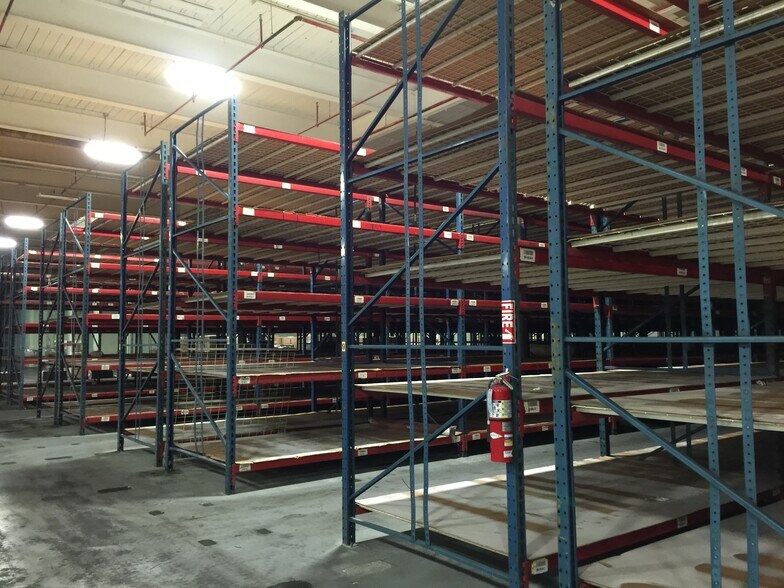 5200 S Main St, Salisbury, NC for sale - Interior Photo - Image 1 of 1