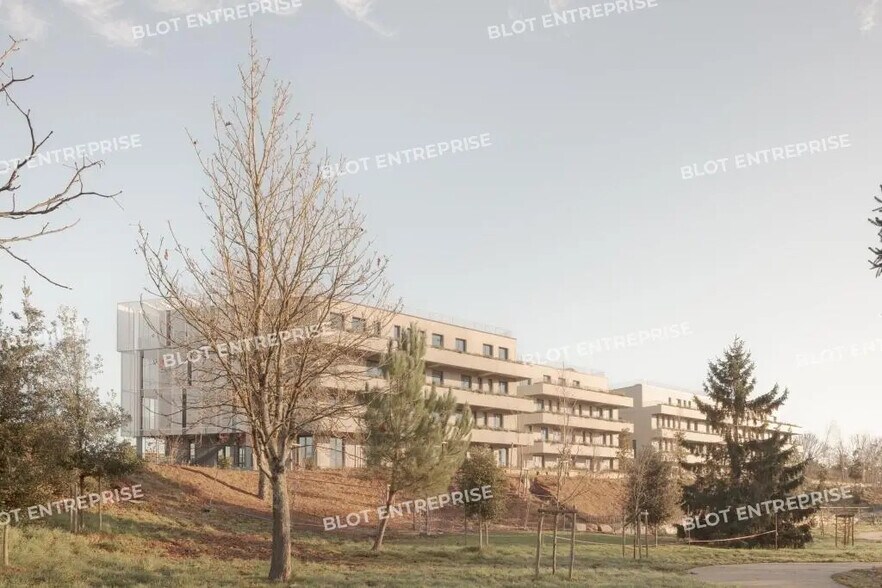 Office in Saint-Herblain for lease - Building Photo - Image 3 of 39