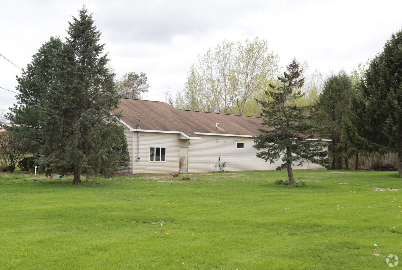 328 Old Niskayuna Rd, Latham, NY 12110 Property Record