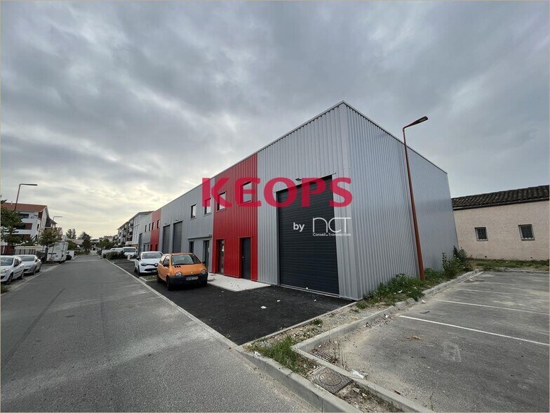 Flex in Toulouse for lease - Building Photo - Image 1 of 7