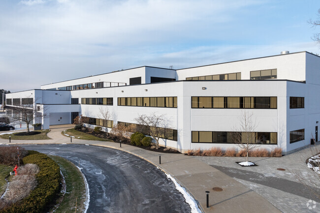 More details for 118 Turnpike Rd, Southborough, MA - Office, Flex for Lease