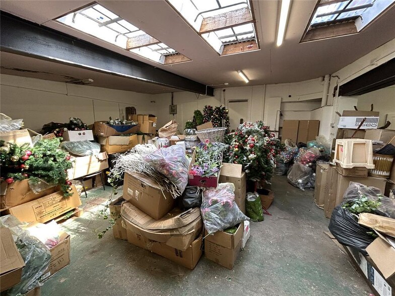 Dragon Ter, Harrogate for lease - Building Photo - Image 2 of 9