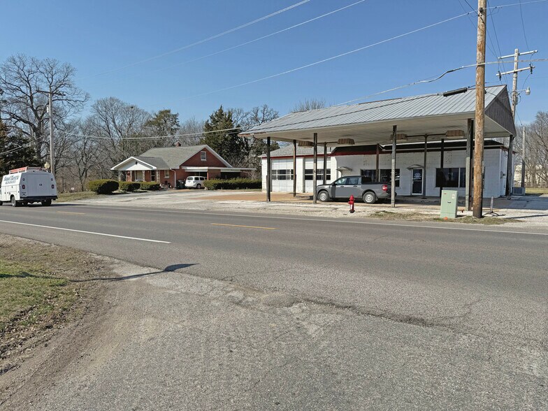 433 W Market St, Red Bud, IL for sale - Building Photo - Image 3 of 22
