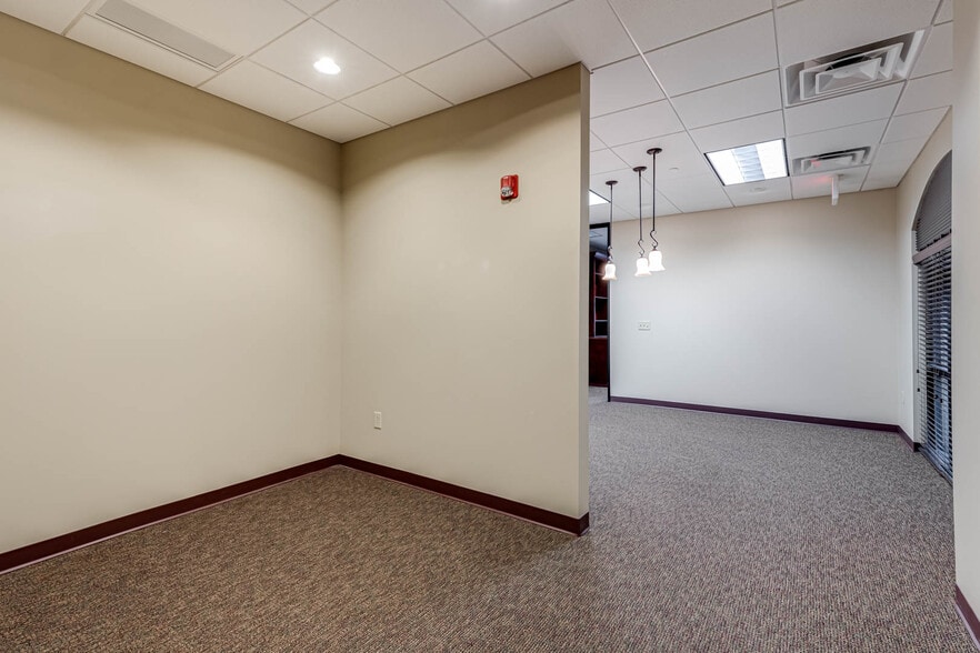 2632 Broadway St, San Antonio, TX for lease - Interior Photo - Image 3 of 18