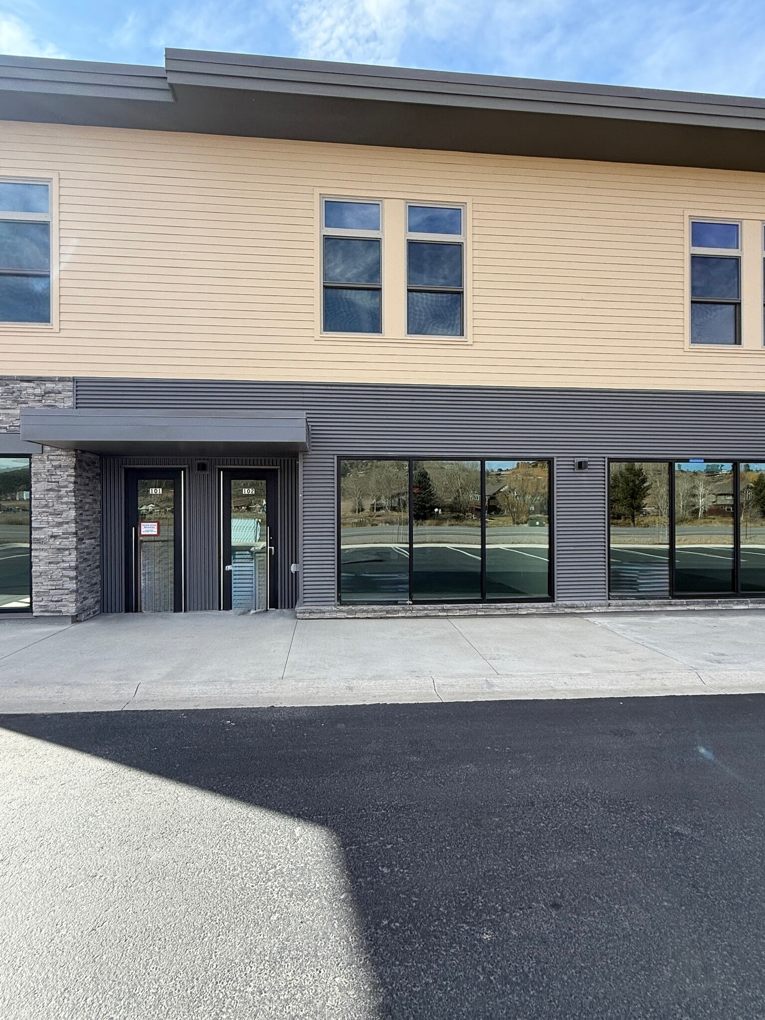 205 Jasper Pl, Ridgway, CO for lease Interior Photo- Image 1 of 9