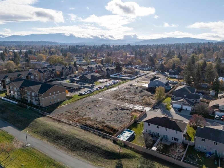 13217 E 3rd Ln, Spokane Valley, WA for sale - Building Photo - Image 3 of 10