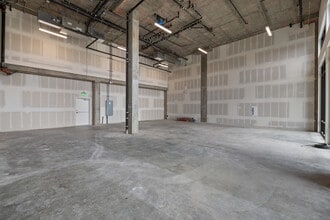 2010 E Warner Ave, Santa Ana, CA for lease Building Photo- Image 2 of 6