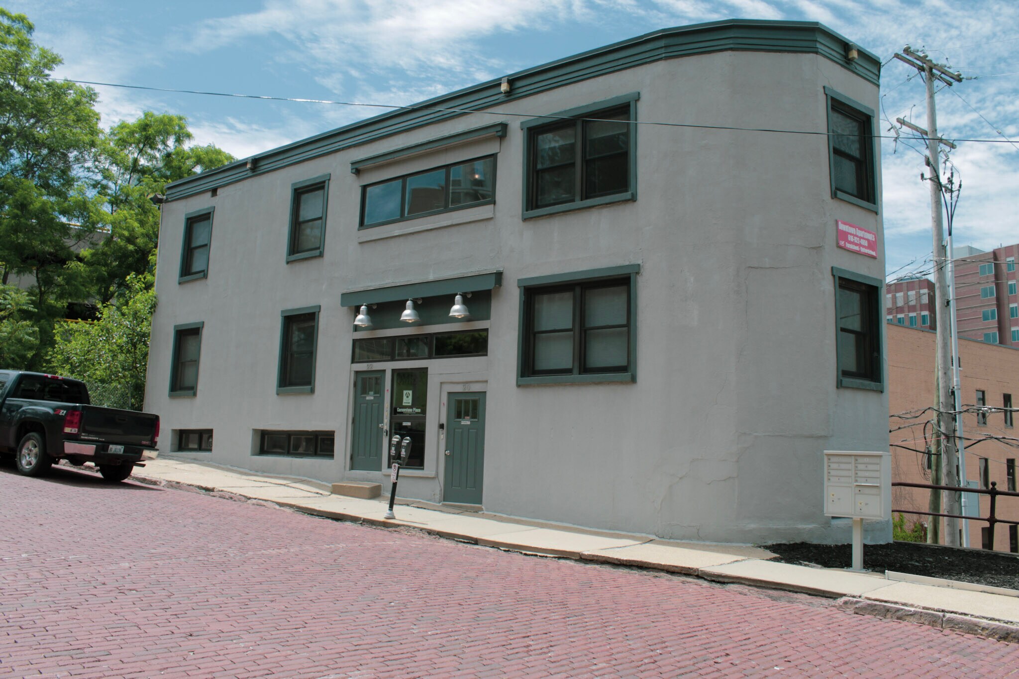 22 Crescent St, Grand Rapids, MI for sale Building Photo- Image 1 of 1