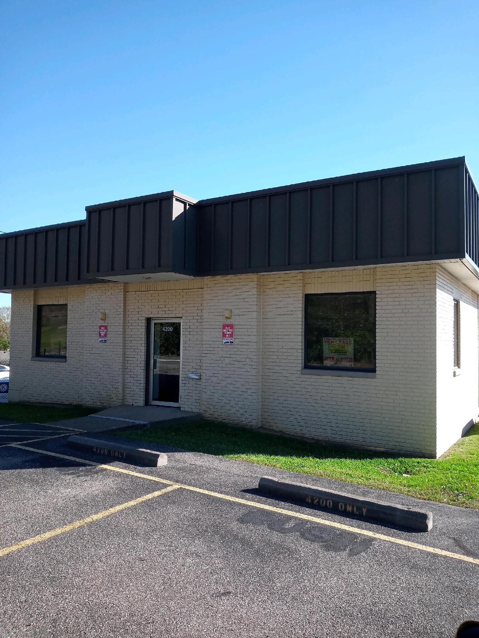 235 Terrace Ave, Huntington, WV for sale Primary Photo- Image 1 of 10