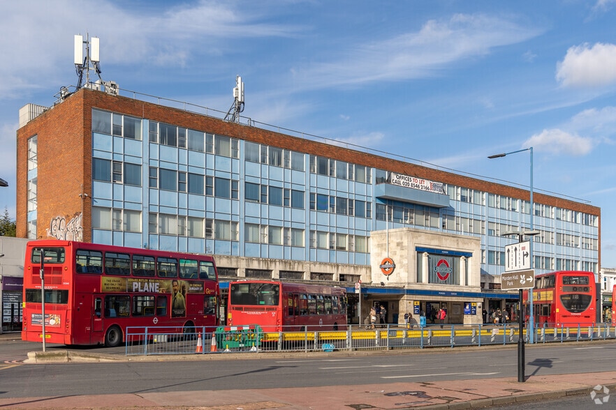 London Rd, Morden for lease - Primary Photo - Image 1 of 8