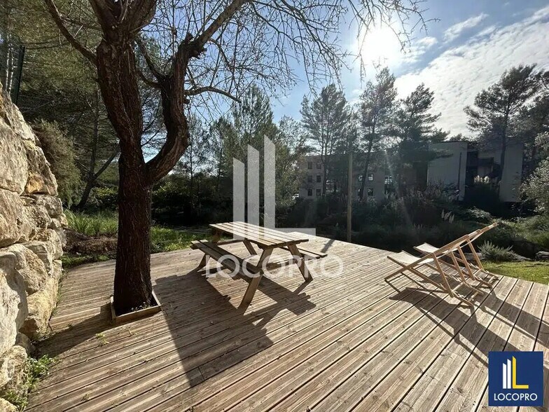 Flex in Valbonne for lease - Building Photo - Image 3 of 22