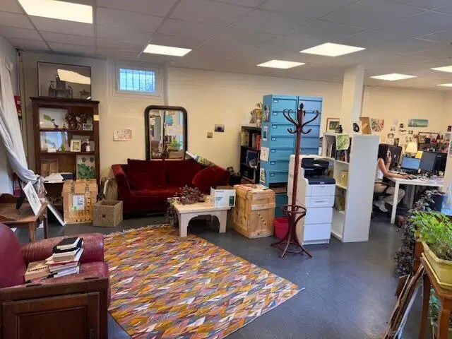 17 Rue Pelleport, Paris for lease - Interior Photo - Image 3 of 9