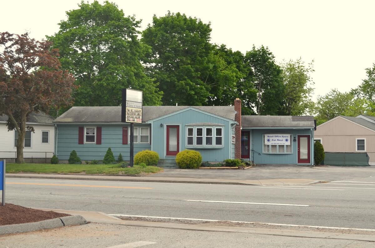2123 Warwick Ave, Warwick, RI for sale Building Photo- Image 1 of 1
