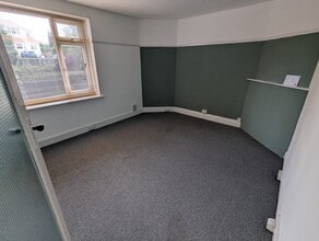 454 Gower Rd, Swansea for lease Interior Photo- Image 1 of 6