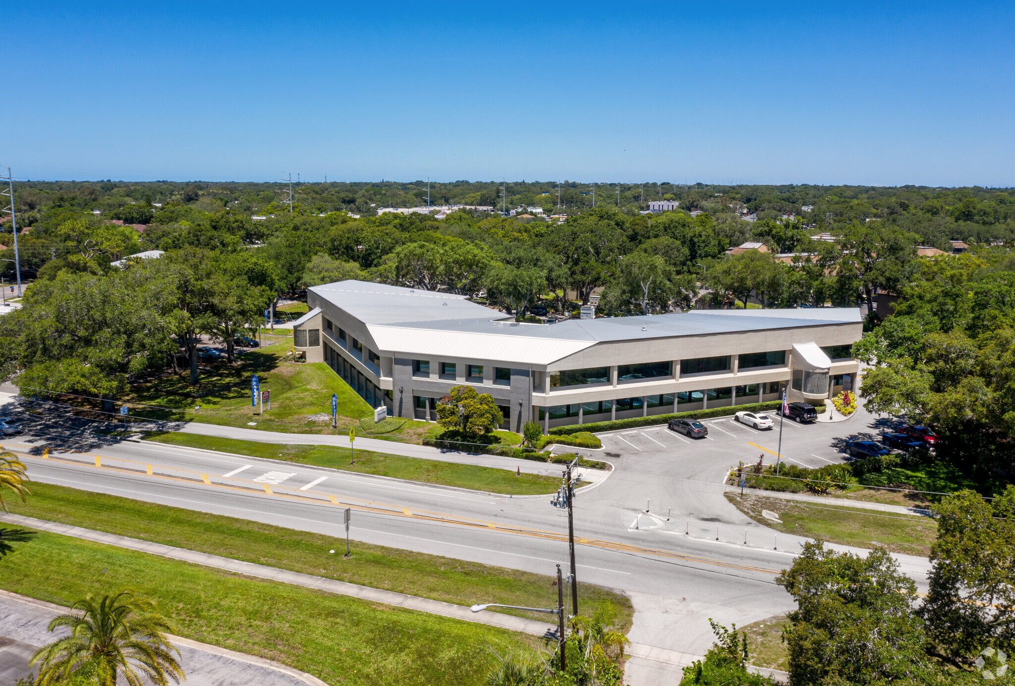 2240 Belleair Rd, Clearwater, FL for lease Building Photo- Image 1 of 27