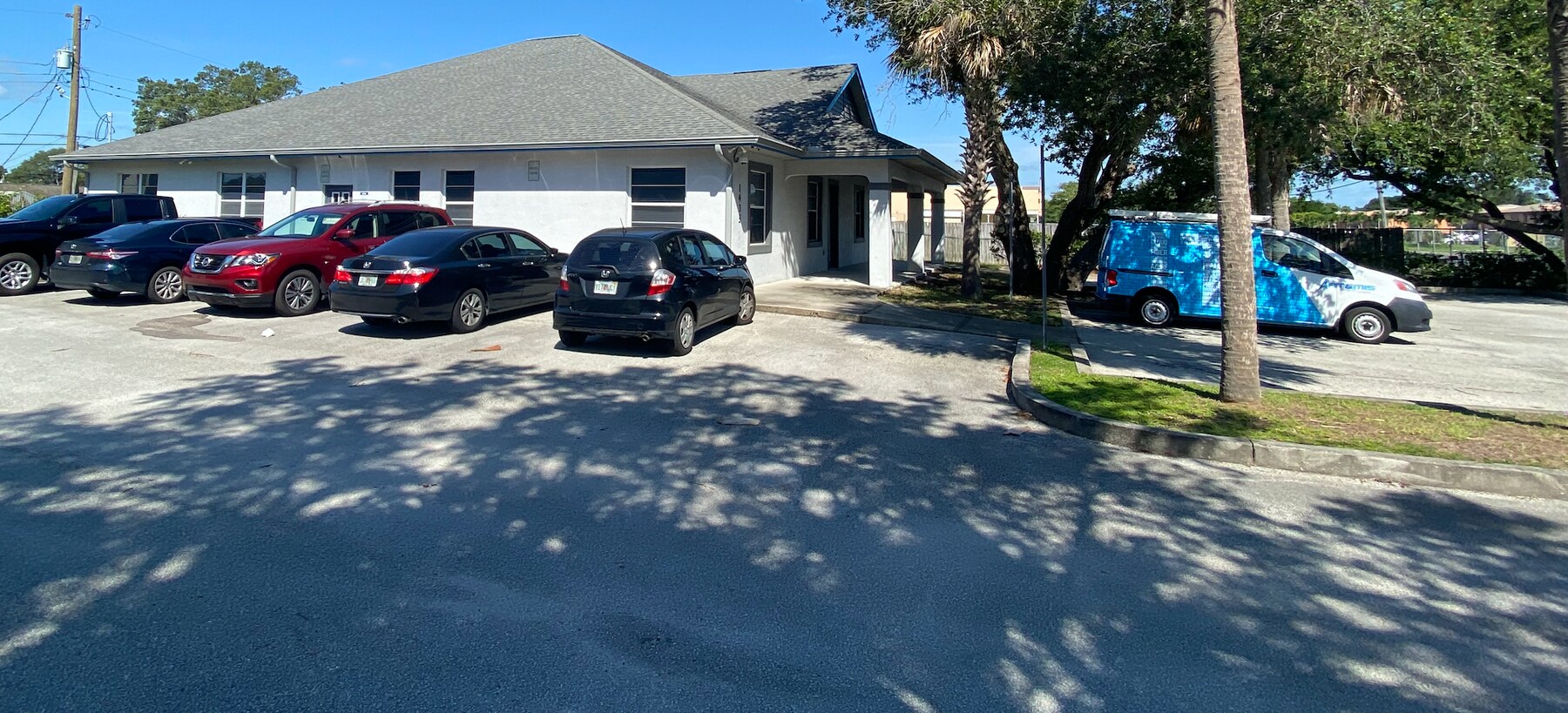 1435 Aurora Rd, Melbourne, FL 32935