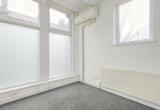 Belmont Wharf, Skipton for lease Interior Photo- Image 1 of 2