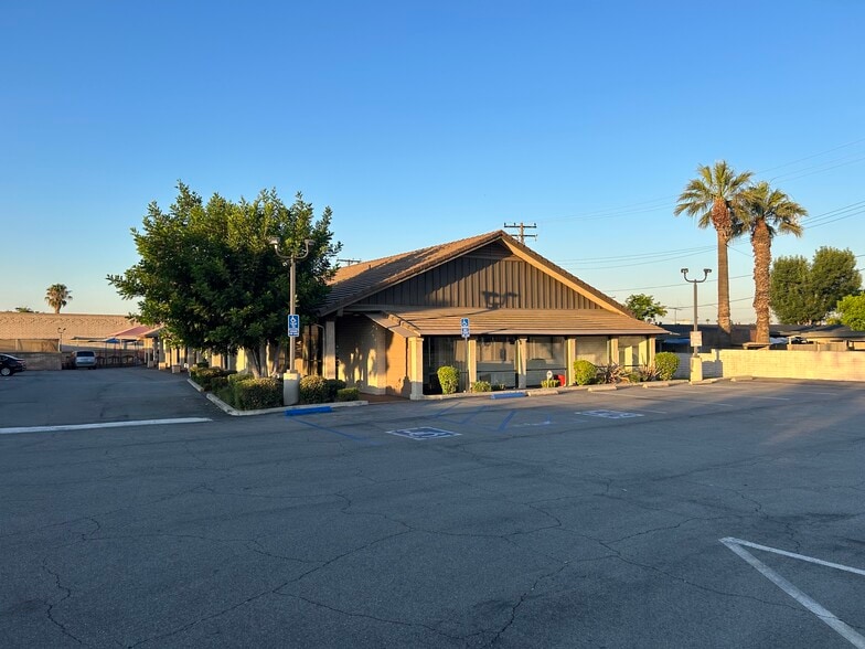 450 W San Jose Ave, Claremont, CA for sale - Building Photo - Image 1 of 1