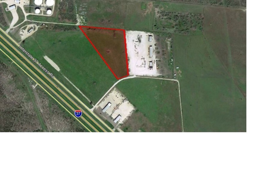 3290 Ih 37, West, TX 78071