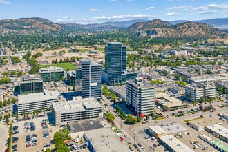 1700 Dickson Av, Kelowna, BC - Aerial map view - Image1