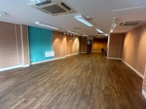 51-52 Market Pl, Chippenham for lease Interior Photo- Image 2 of 4