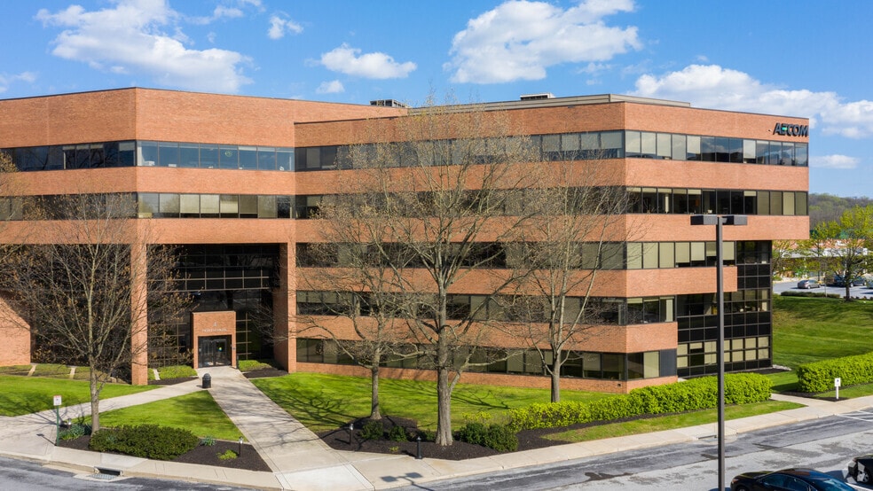 4 N Park Dr, Hunt Valley, MD for lease - Building Photo - Image 3 of 35