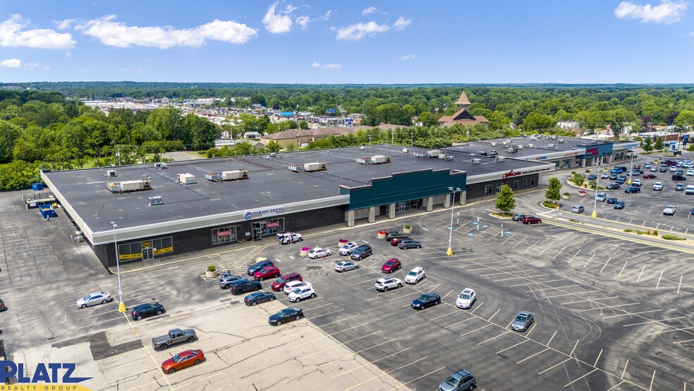 7336-7398 Market St, Youngstown, OH for lease - Building Photo - Image 3 of 21