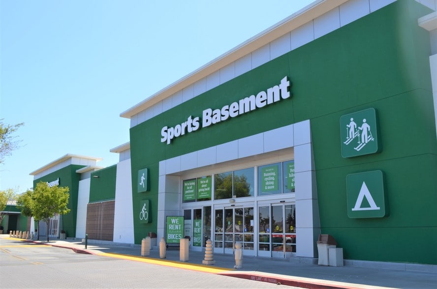 200-400 Walnut St, Redwood City, CA for lease - Building Photo - Image 2 of 5