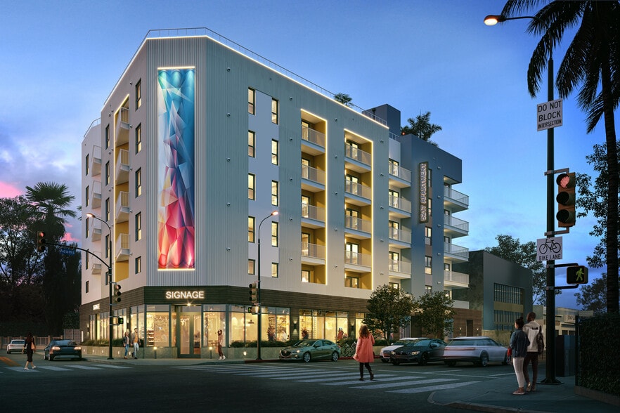 5217 W Adams Blvd, Los Angeles, CA for lease - Building Photo - Image 1 of 3