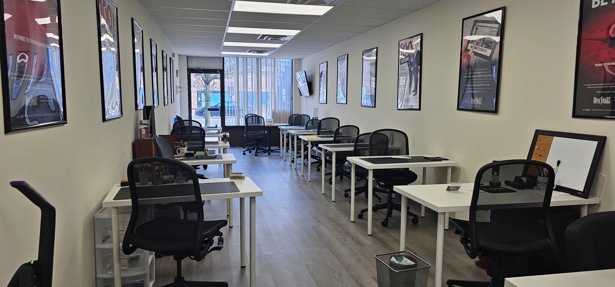 2090-2100 Wantagh Ave, Wantagh, NY for sale Interior Photo- Image 1 of 1