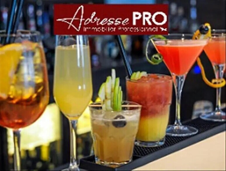 Retail in Biarritz for lease - Building Photo - Image 3 of 4