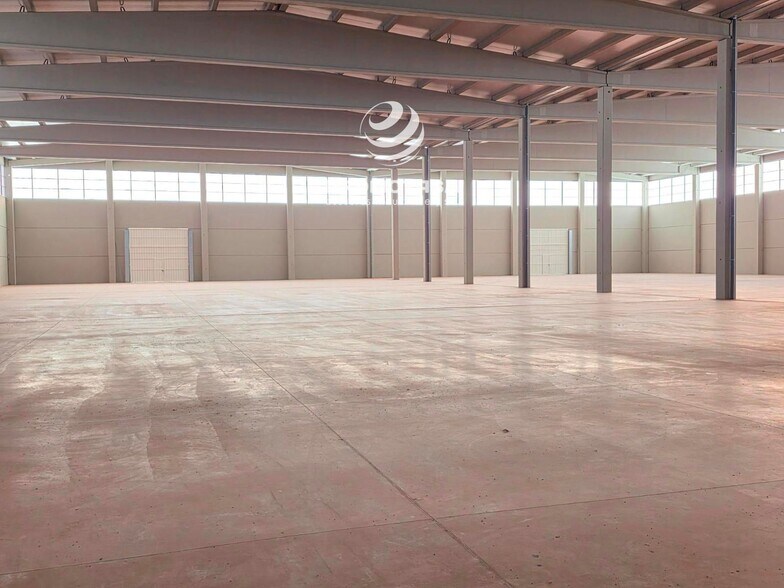 Industrial in Arganda del Rey, Madrid for sale - Building Photo - Image 2 of 5