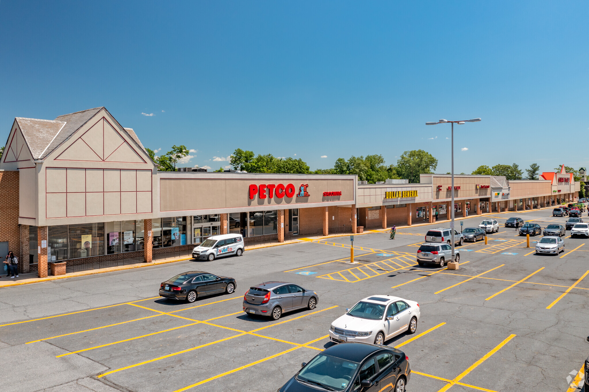 1275 W Patrick St, Frederick, MD for lease Building Photo- Image 1 of 8