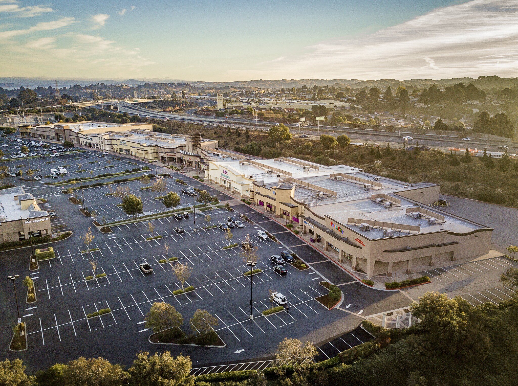 3401 Blume Dr, Richmond, CA 94806 Hilltop Plaza