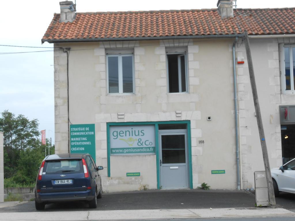 Office in Poitiers for lease Building Photo- Image 1 of 9