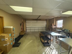 5200 S Cliff Ave, Sioux Falls, SD for lease Interior Photo- Image 2 of 3