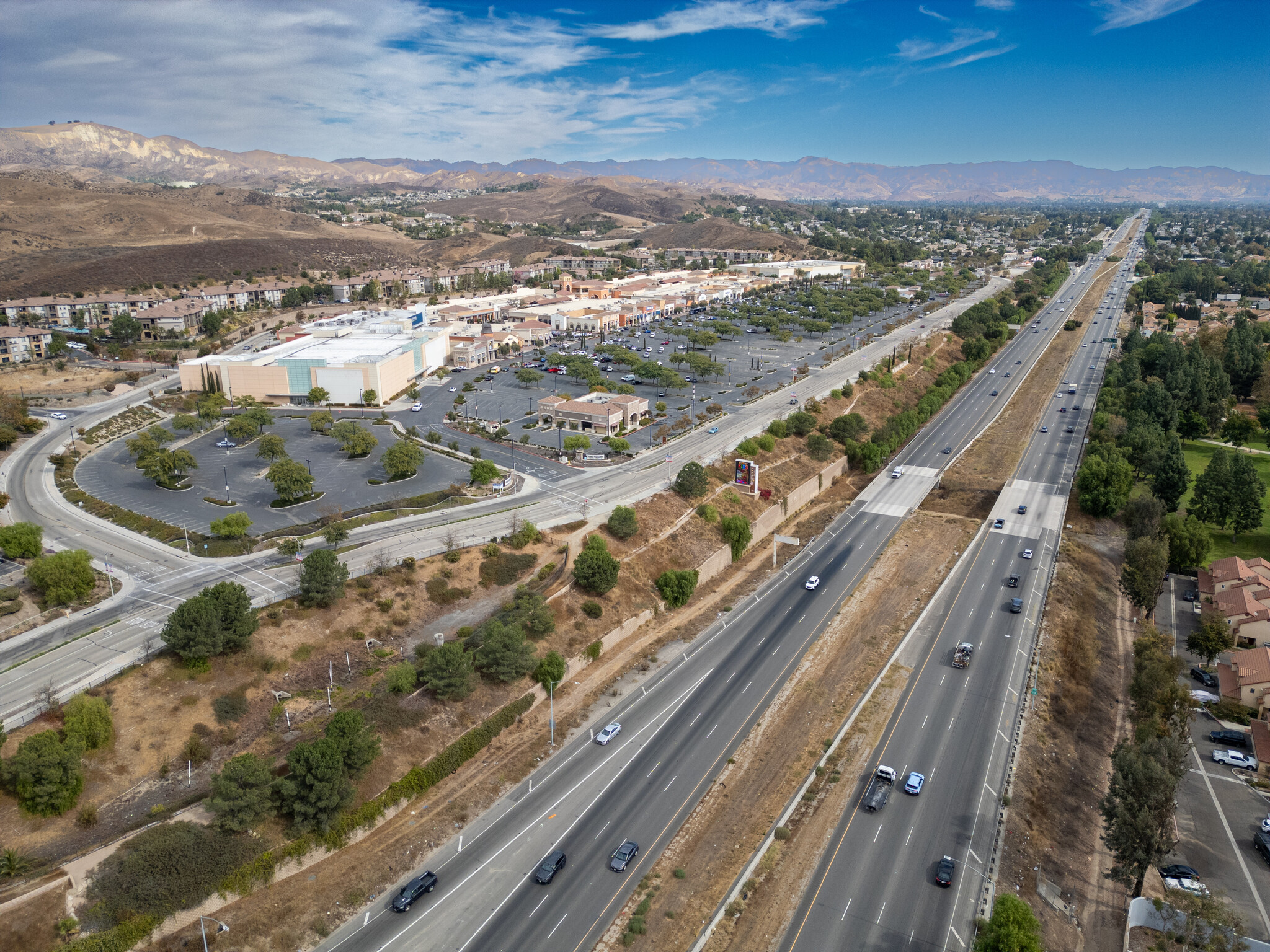 1685 Simi Town Center Way, Simi Valley, CA for lease Building Photo- Image 1 of 19