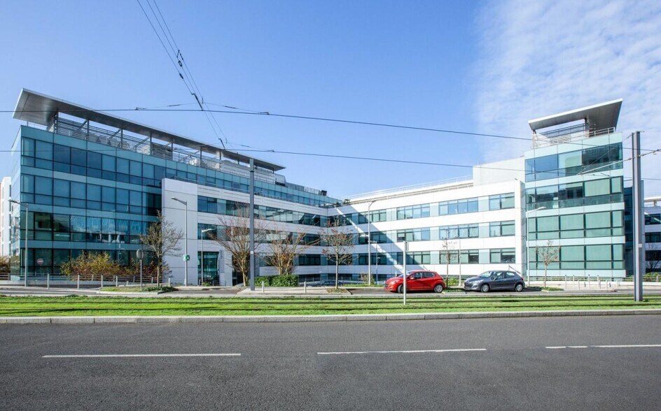Paris Orly-Rungis, Rungis for lease - Building Photo - Image 2 of 3