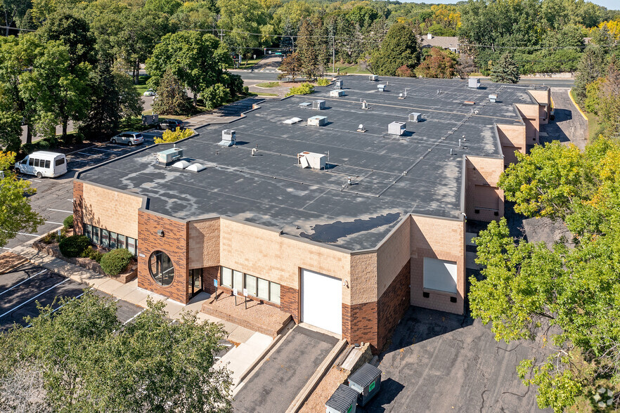 5575-5599 W 78th St, Edina, MN for lease - Building Photo - Image 3 of 4