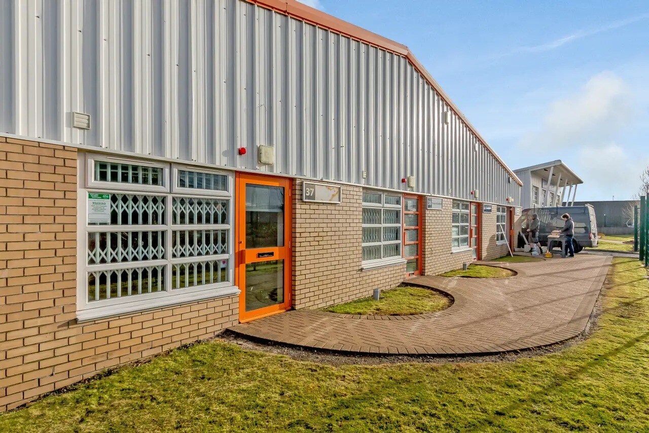 Dryden Rd, Loanhead, EH20 9LZ