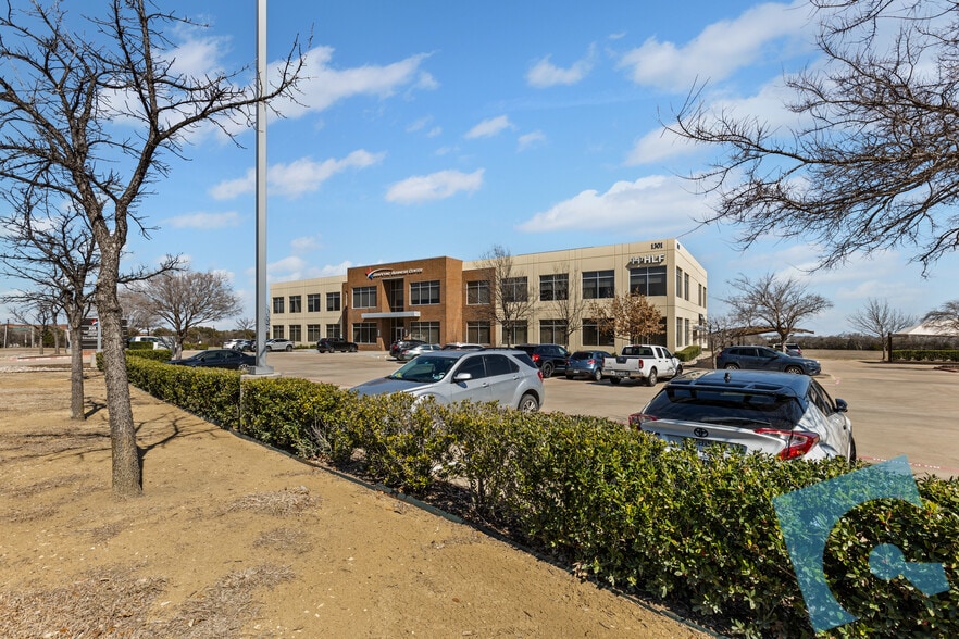 1301 Municipal Way, Grapevine, TX for lease - Building Photo - Image 3 of 36