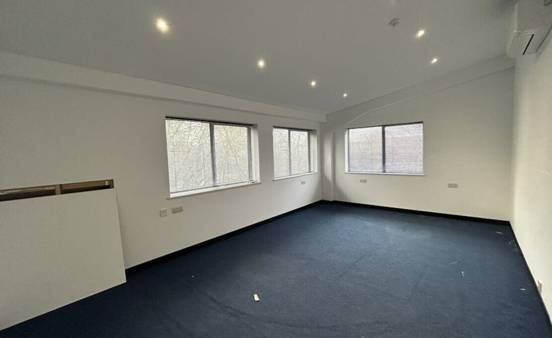 Westmead Dr, Swindon for lease Interior Photo- Image 1 of 1