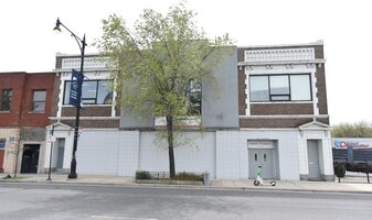 3327 W Fullerton, Chicago, Illinois - Brewery