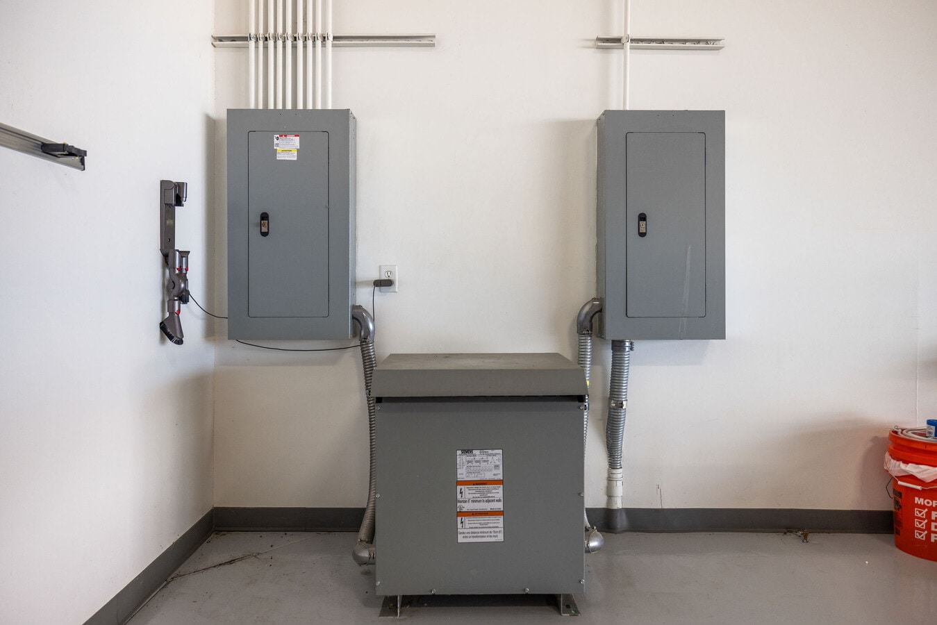 3080 Airport Dr, Erie, CO 80516 - Unit 4-6 - - Interior Photo - Image 1 of 8