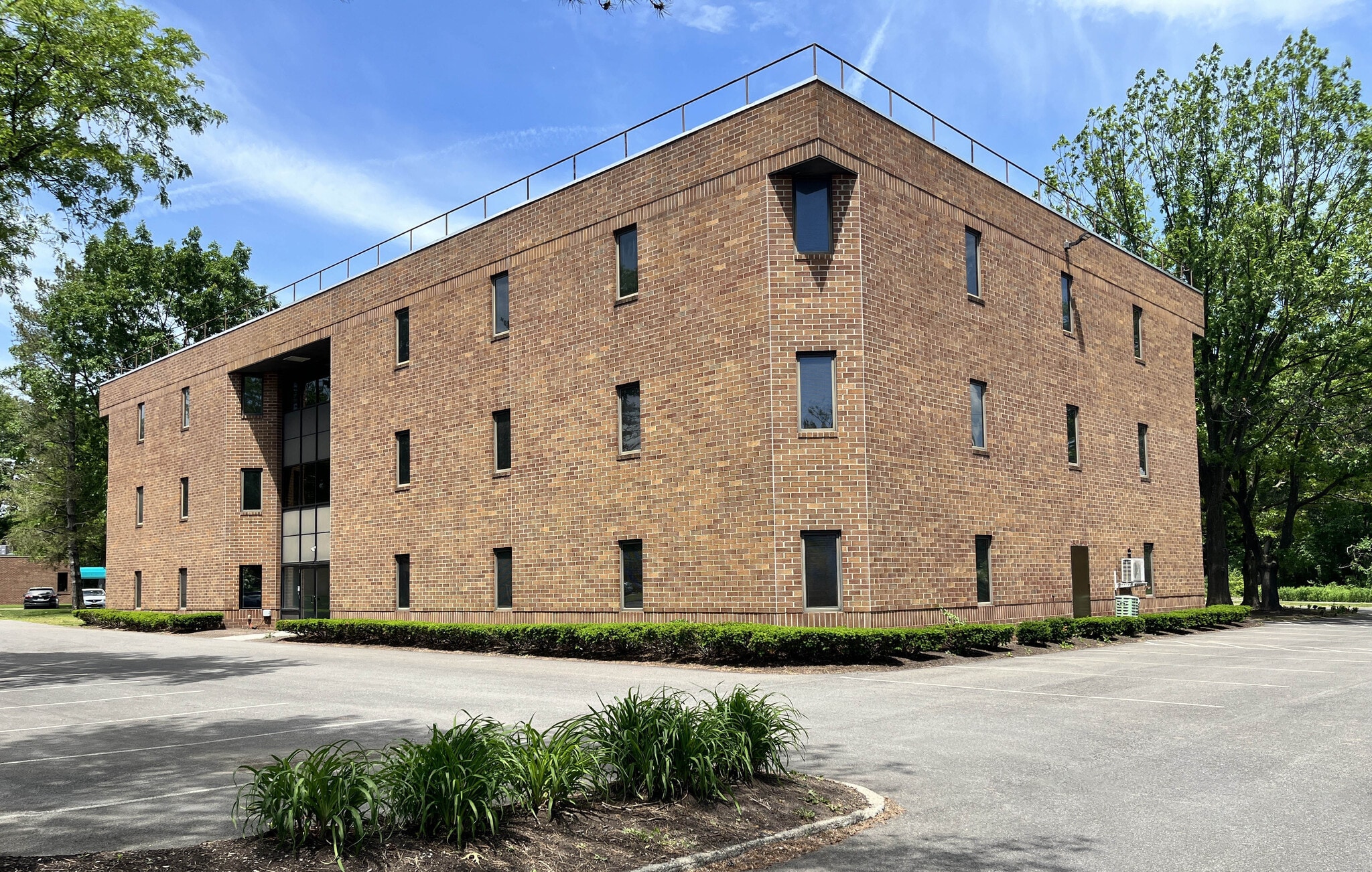 26 Computer Dr W, Albany, NY for lease Building Photo- Image 1 of 4